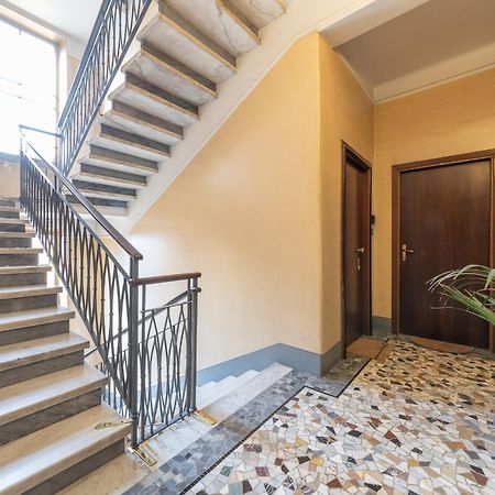 Monolocale Vicino Metro E Aeroporto Linate Apartment Milan Exterior photo