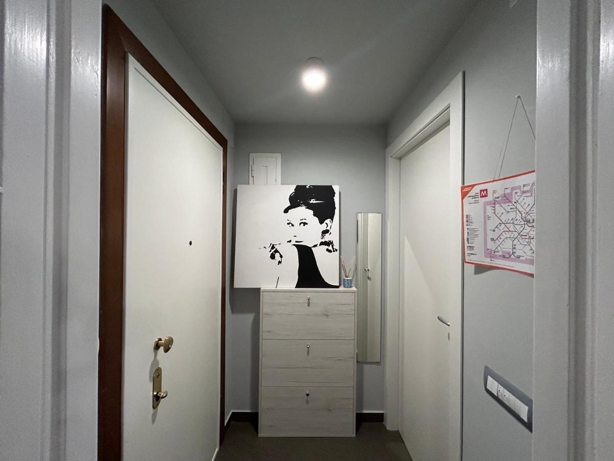 Monolocale Vicino Metro E Aeroporto Linate Apartment Milan Exterior photo