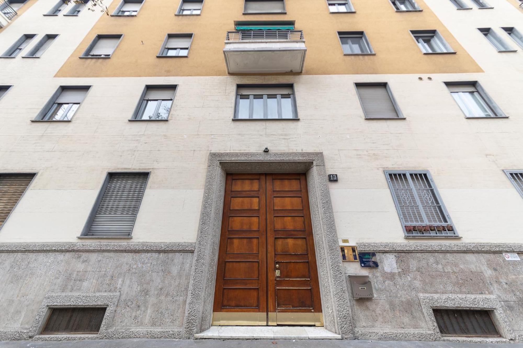 Monolocale Vicino Metro E Aeroporto Linate Apartment Milan Exterior photo