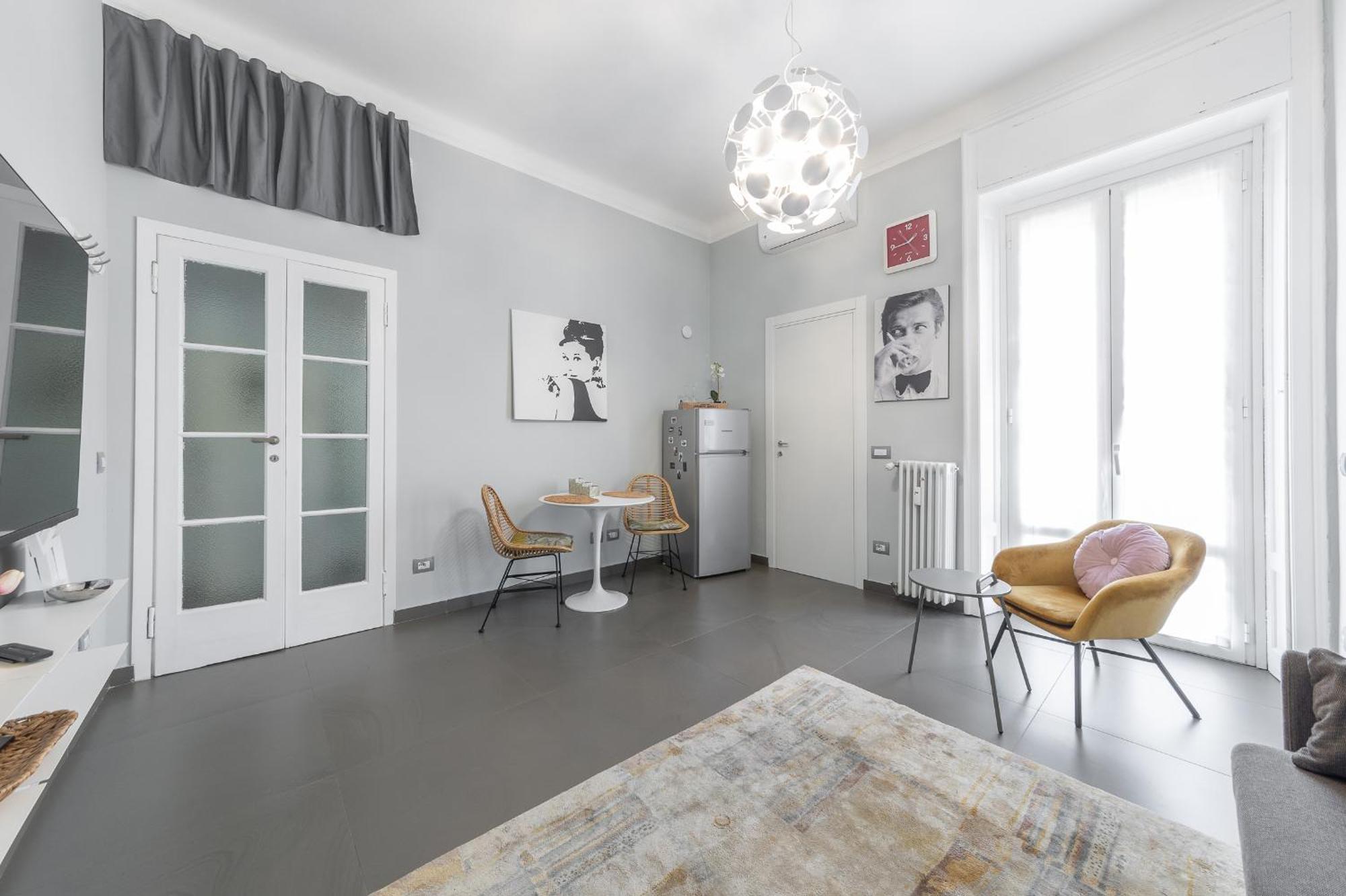 Monolocale Vicino Metro E Aeroporto Linate Apartment Milan Exterior photo
